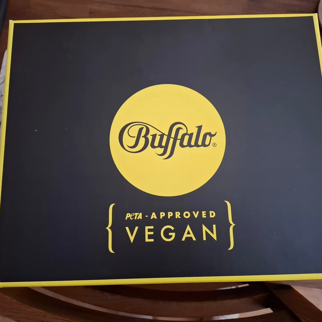 Buffalo CLD GRID- Sneakers- black. Stl 42