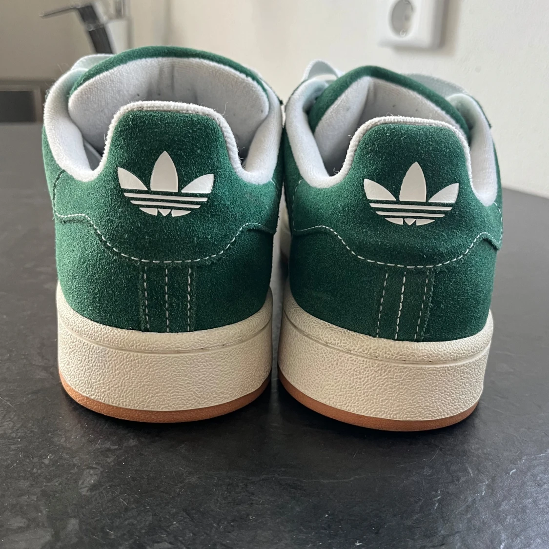 Gröna Adidas Campus sneakers - 3