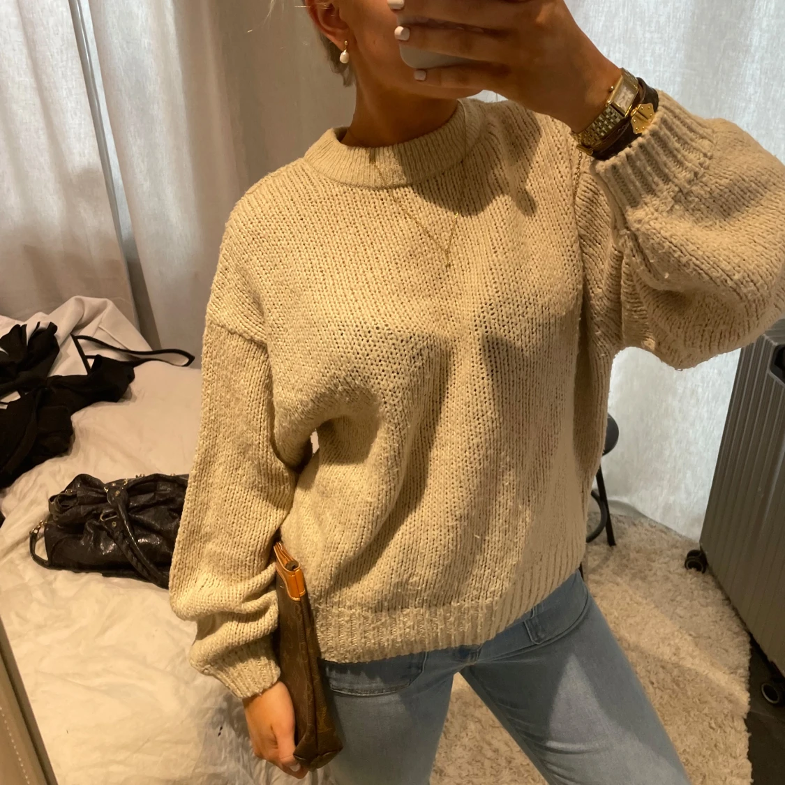 Beige stickad tröja - 1