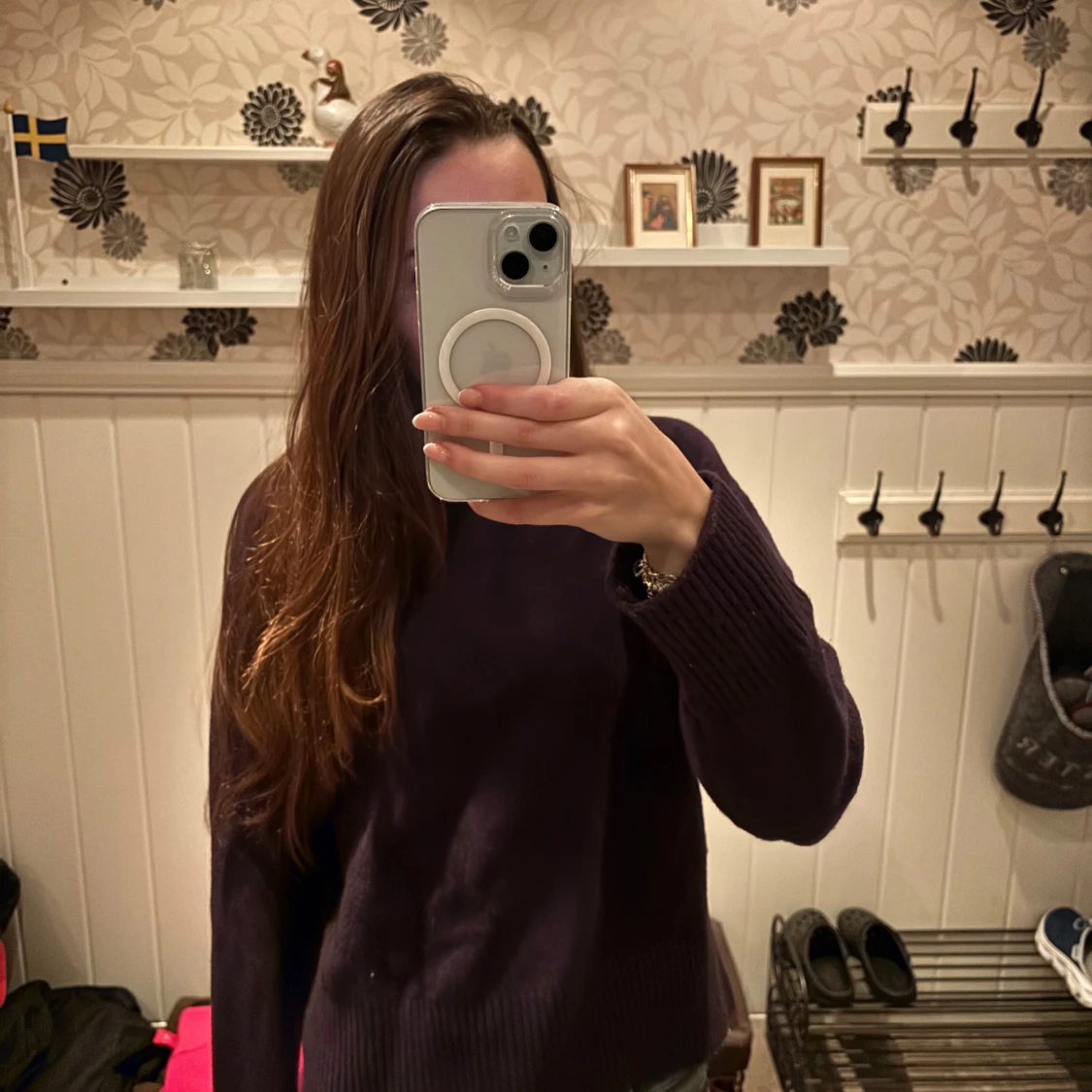 Mörklila/mörkblå stickad tröja