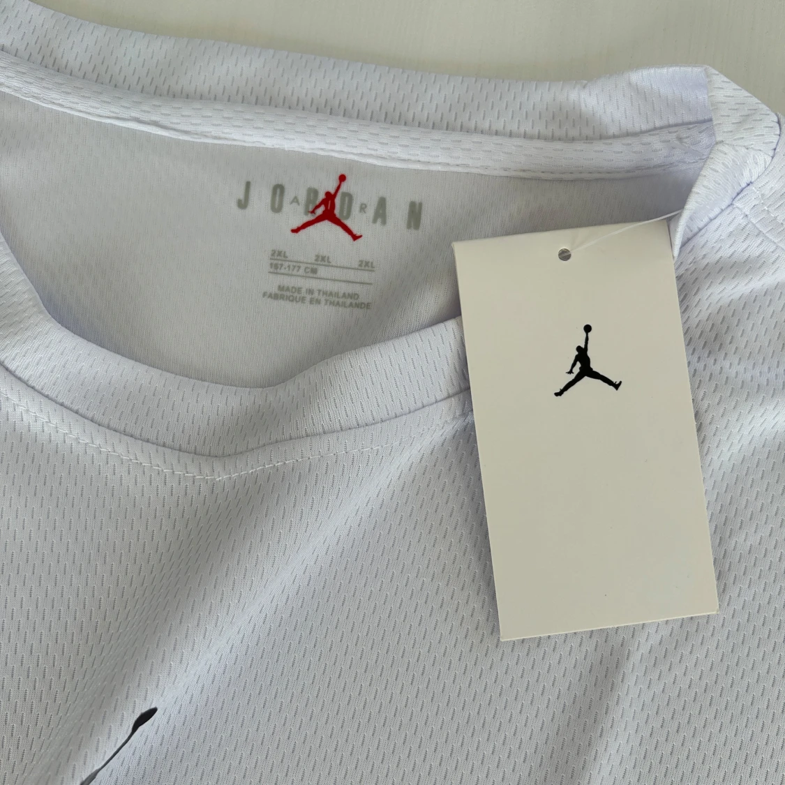 Vit t-shirt från Jordan - 2