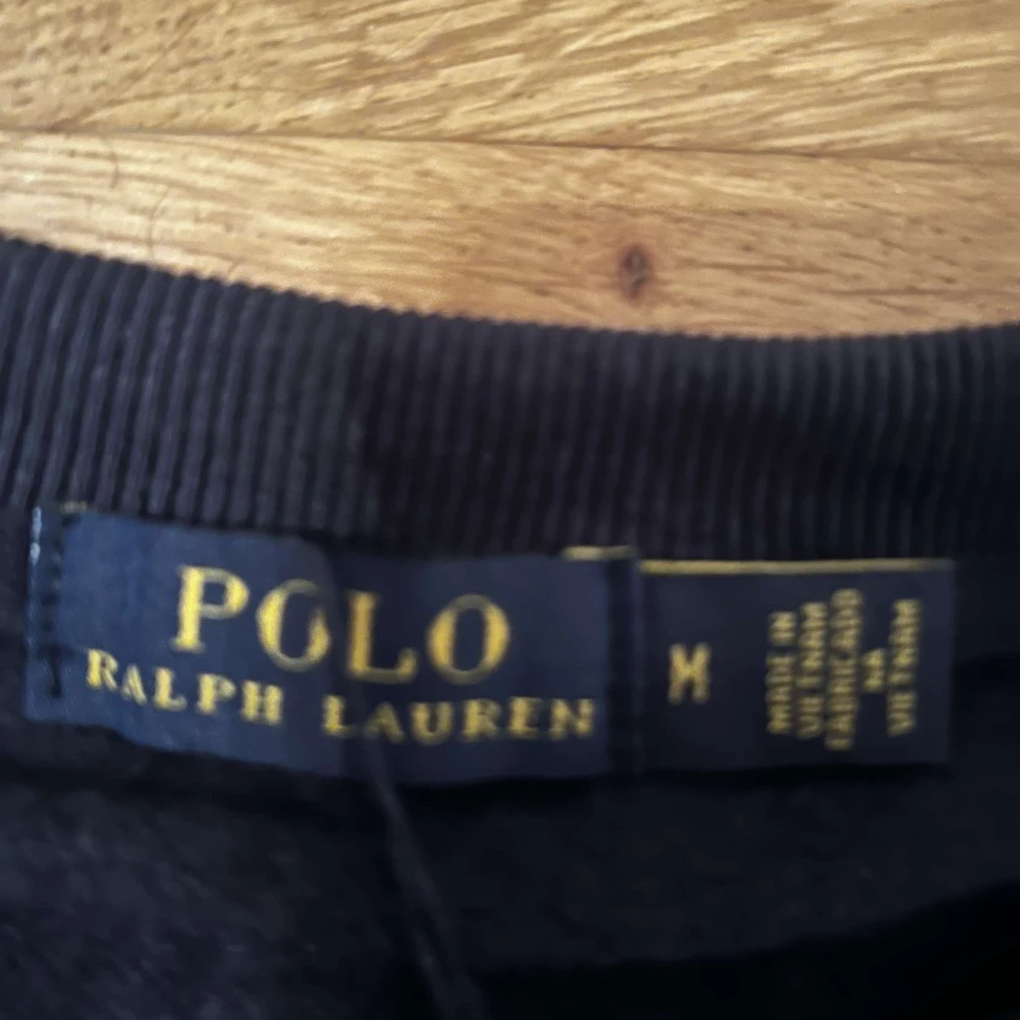 Blå tröja med björntryck från Ralph Lauren - 2
