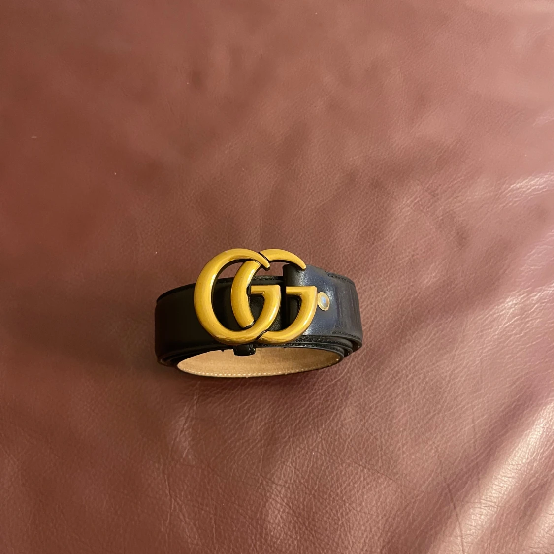 Svart Gucccii skärp med GG-spänne