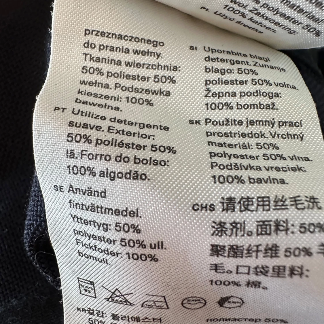 Svarta shorts från Arket, storlek 46 - 3