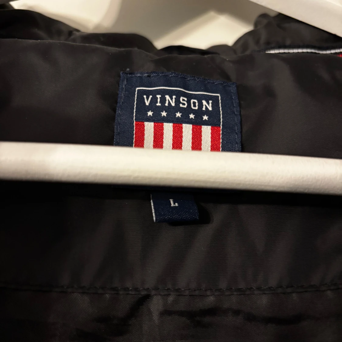 Svart pufferjacka från Vinson, L - 3