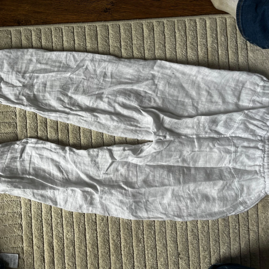 Vita linnebyxor från Design by si - 1