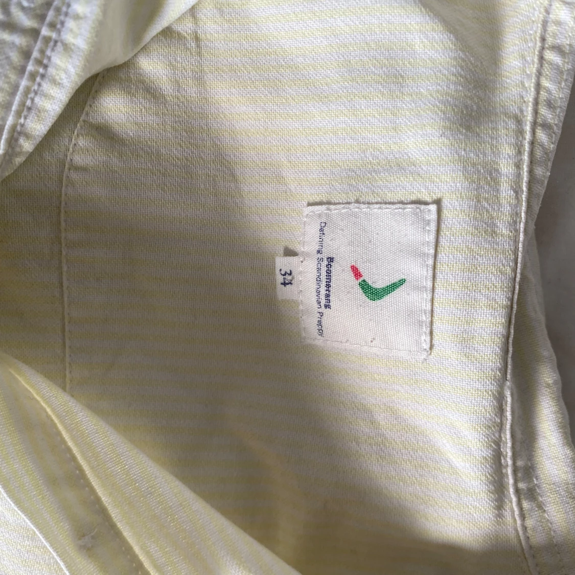 Ljusgul randig skjorta från Bummullsväveri - 1