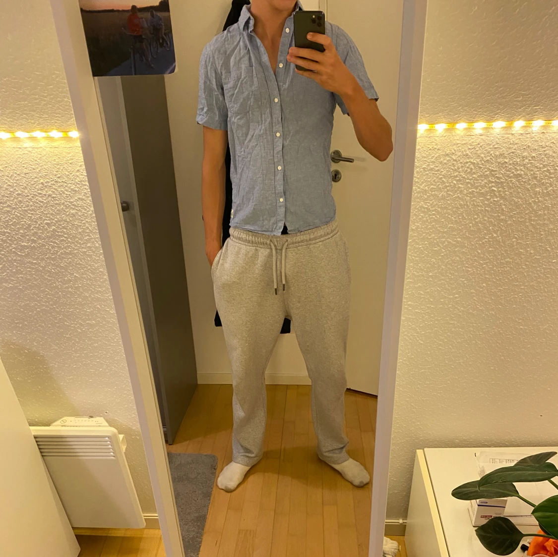 Blå kortärmad skjorta från H&M