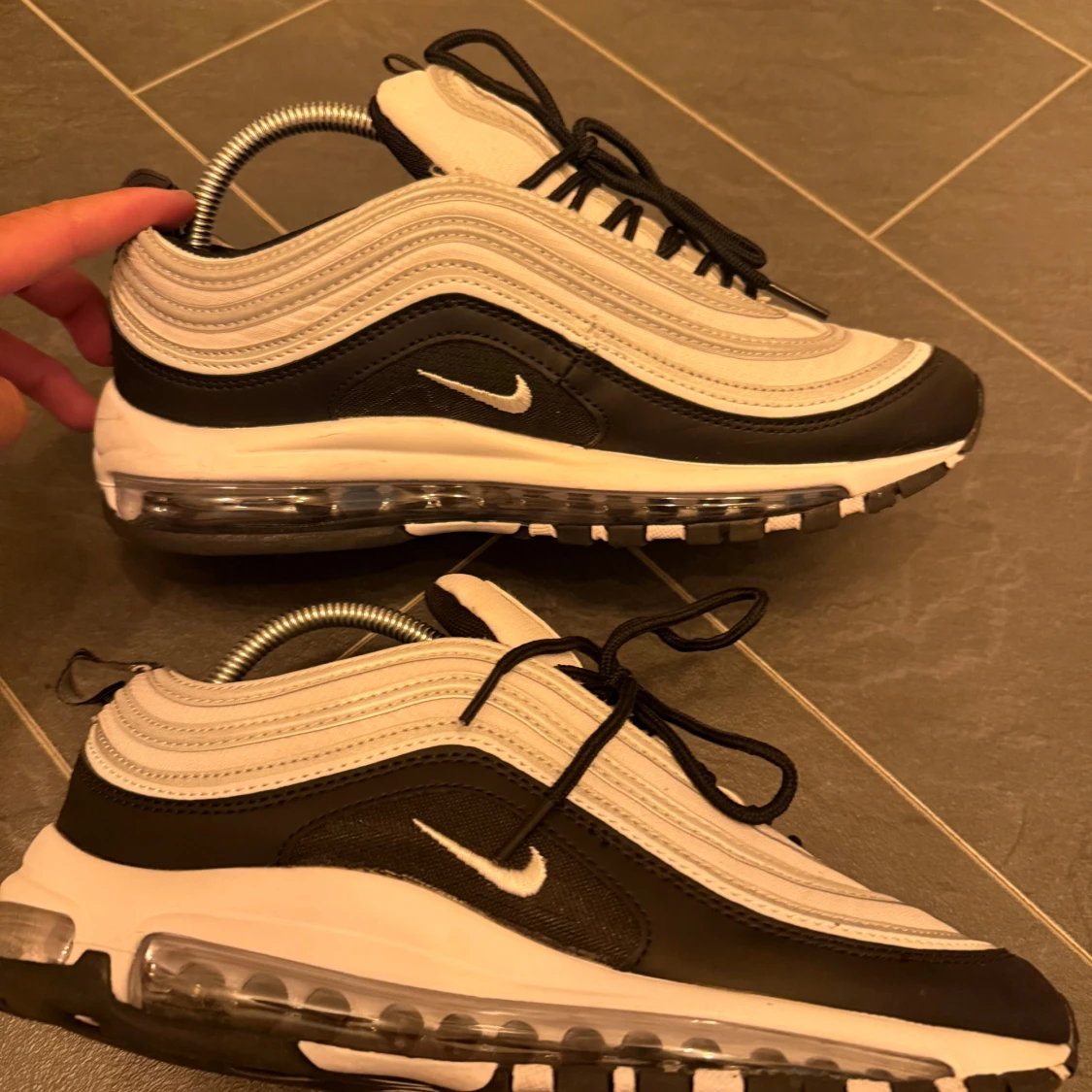 Nike Air Max 97 svart/vit sneakers - 1