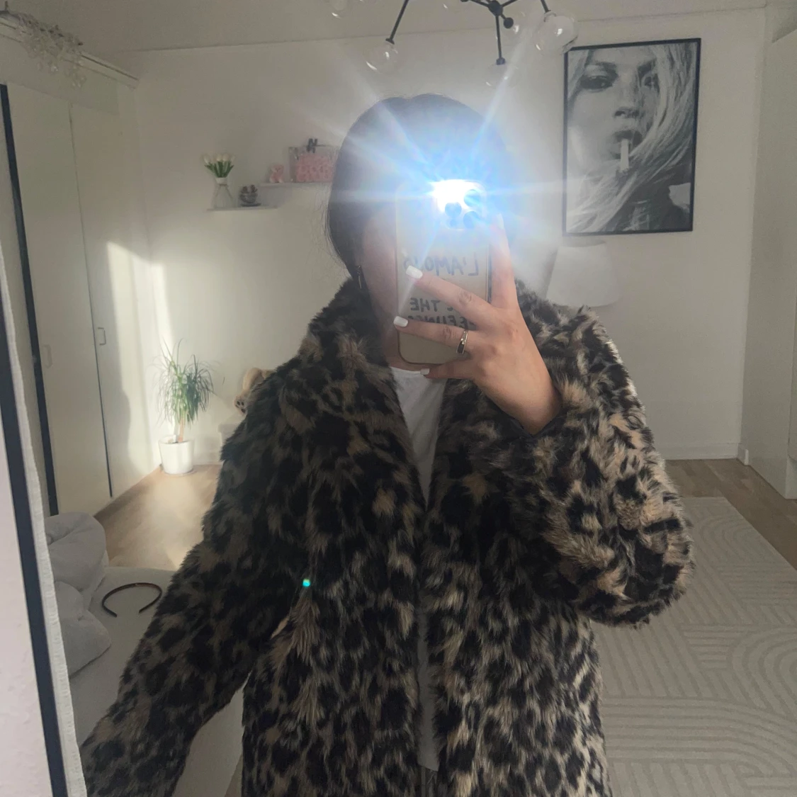 Leopardmönstrad pälsjacka - 3