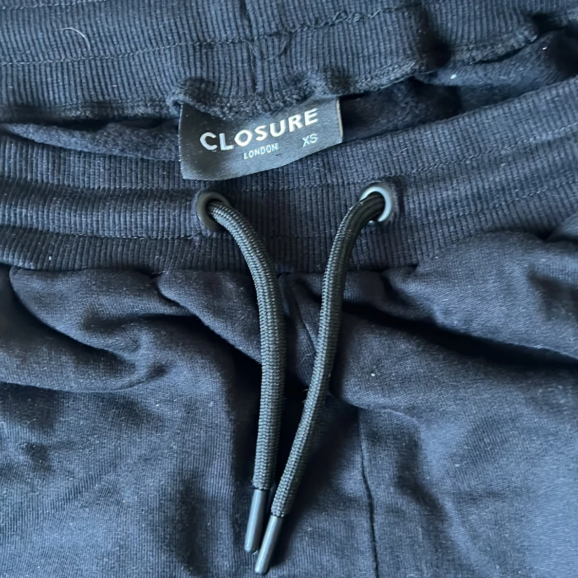 Svart tracksuit långärmad tröja/Byxa Closure London - 3