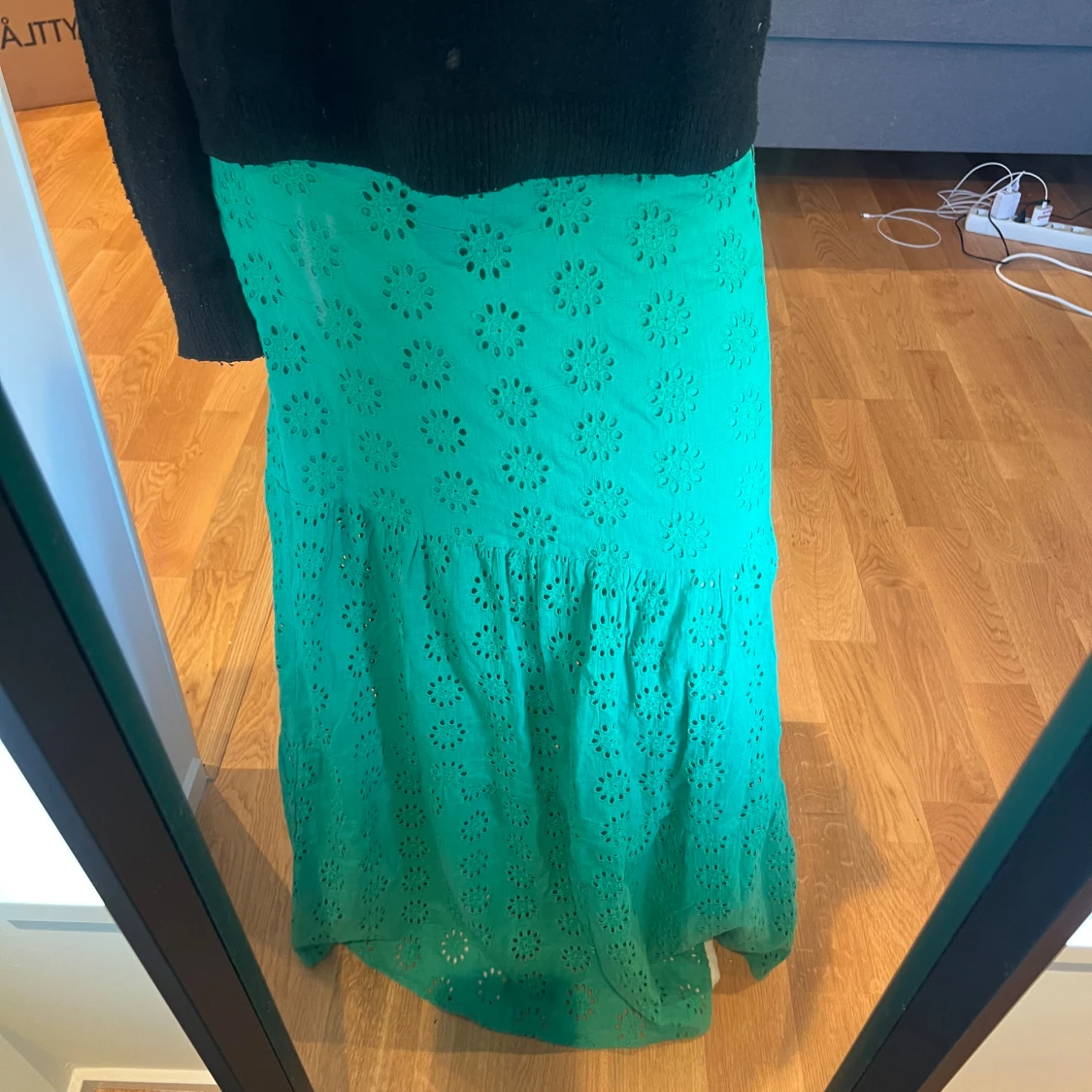 Grön lång kjol - 1