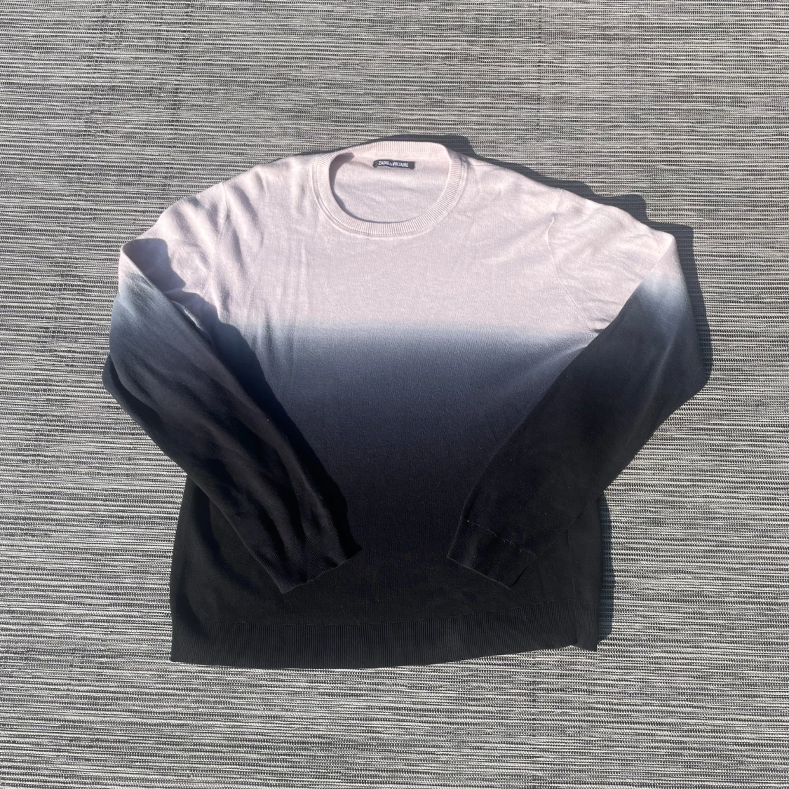 Grå ombre tröja från Zadig & Voltaire