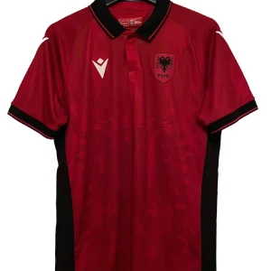 Albanien fotbollströja  - Köpt på unisport aldrig använd