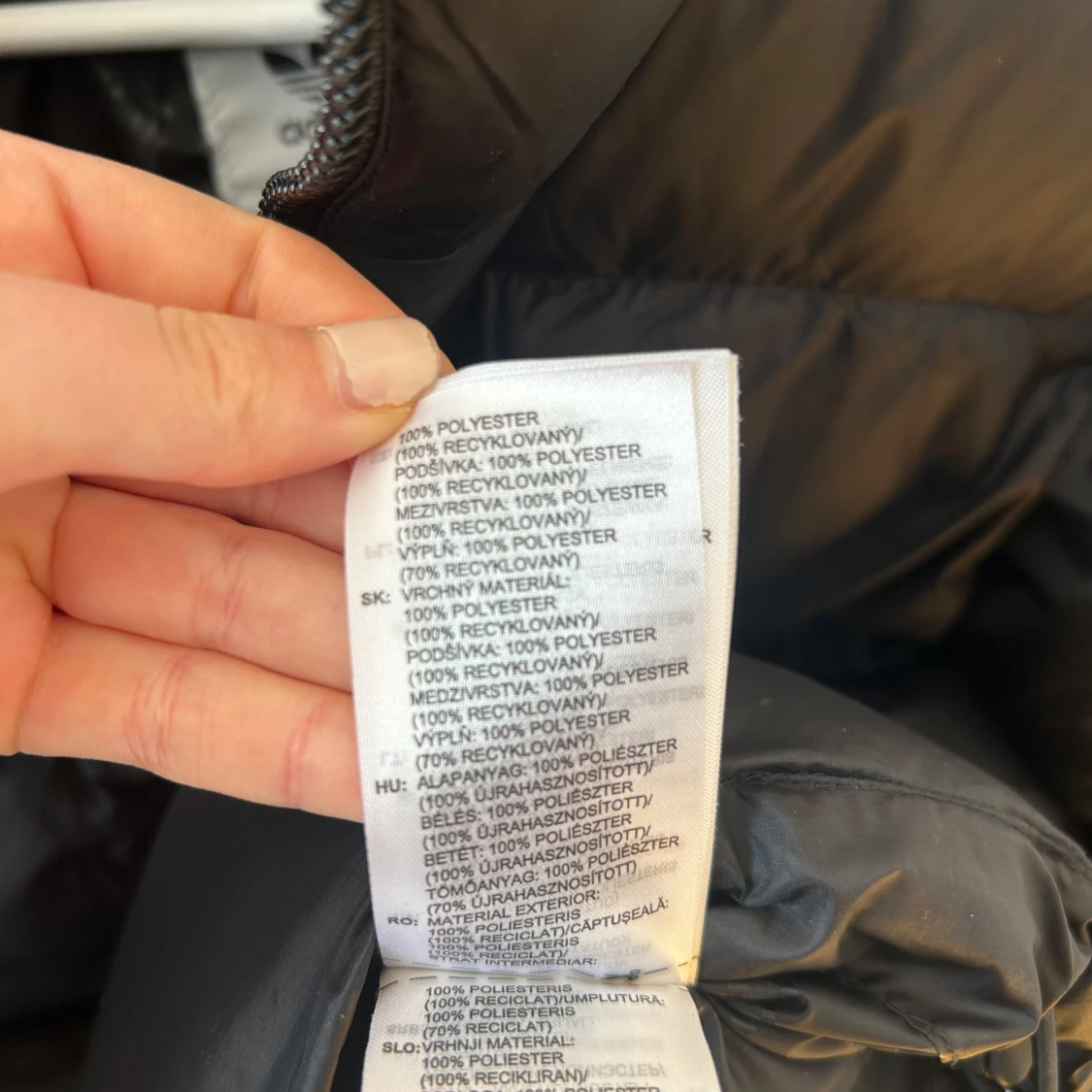 Svart pufferjacka från Adidas - 3