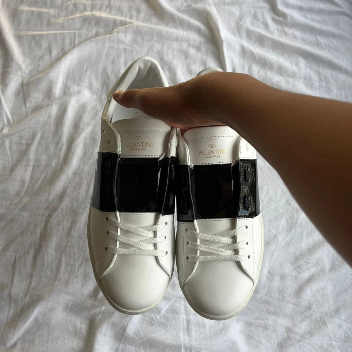 Valentino Open svartglans - 3