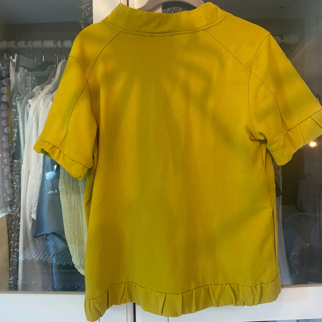 Gul kortärmad kofta/jacka - 2