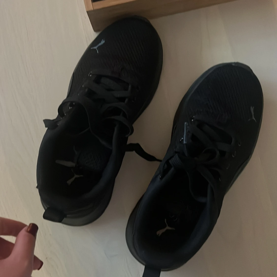 Svarta sneakers från Puma, strl 37