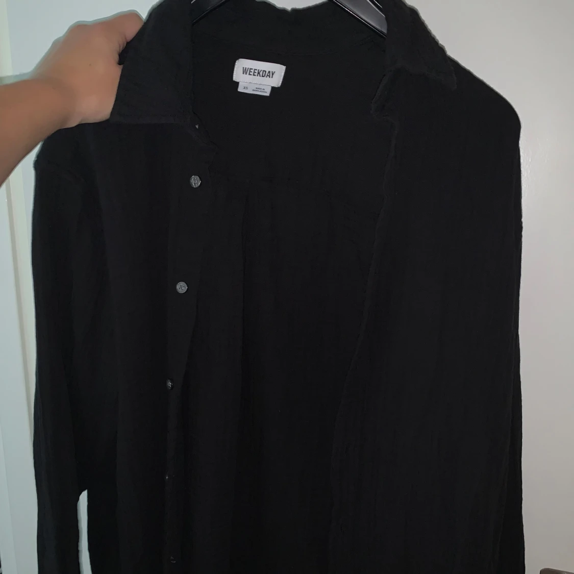 Svart skjorta från Weekday