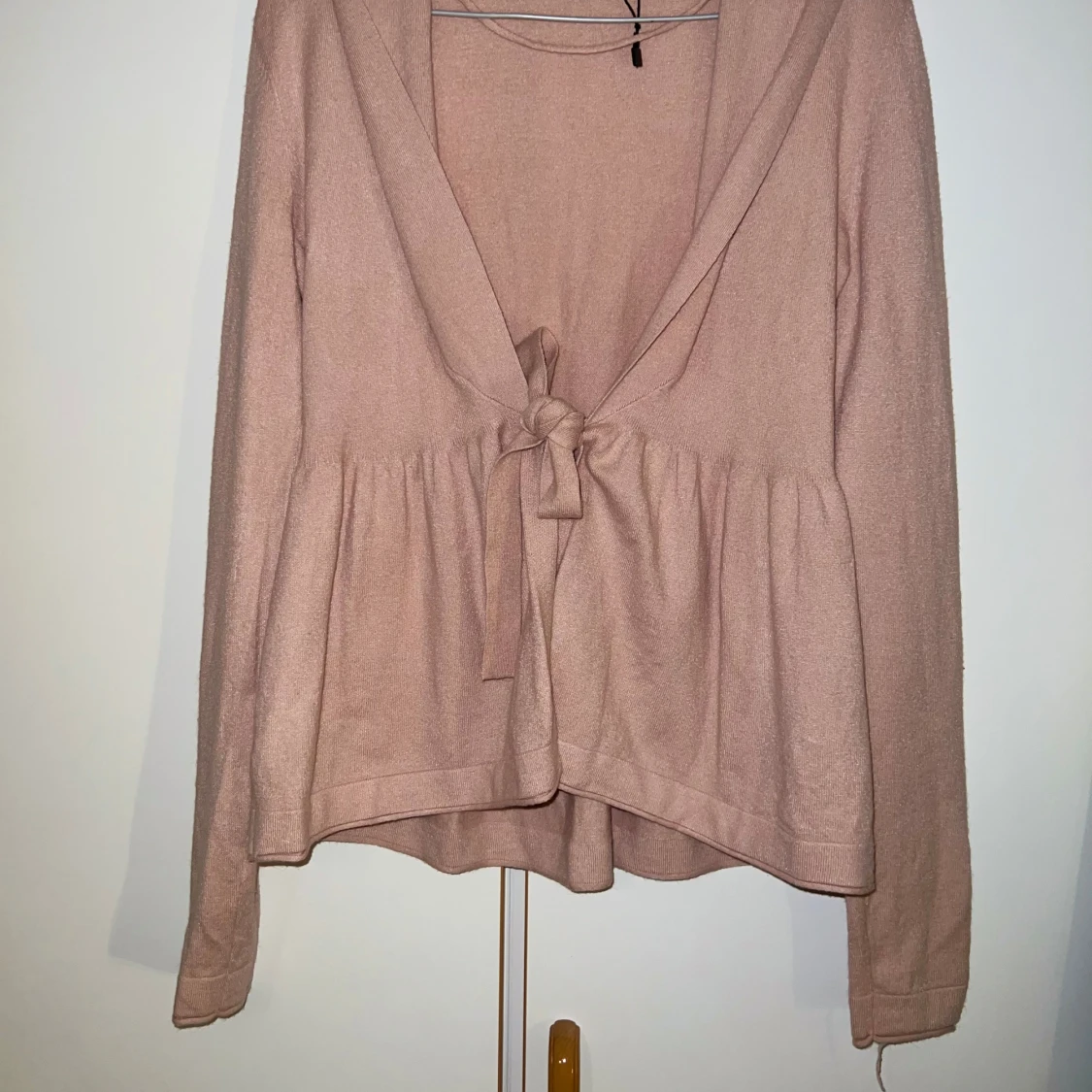 Rosa kofta med knyt från Vero Moda - 1