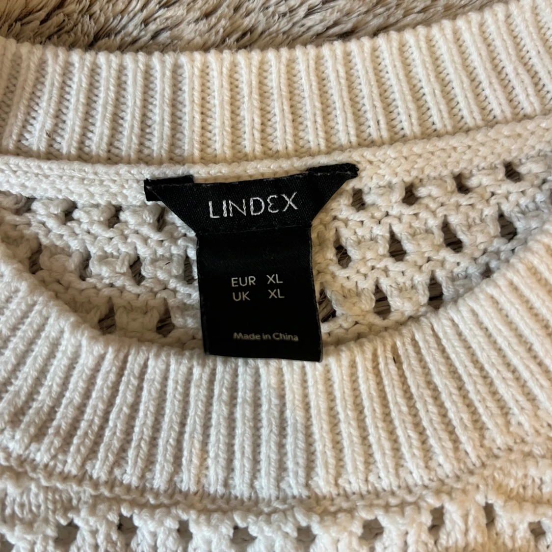 Vit stickad väst från Lindex XL - 1