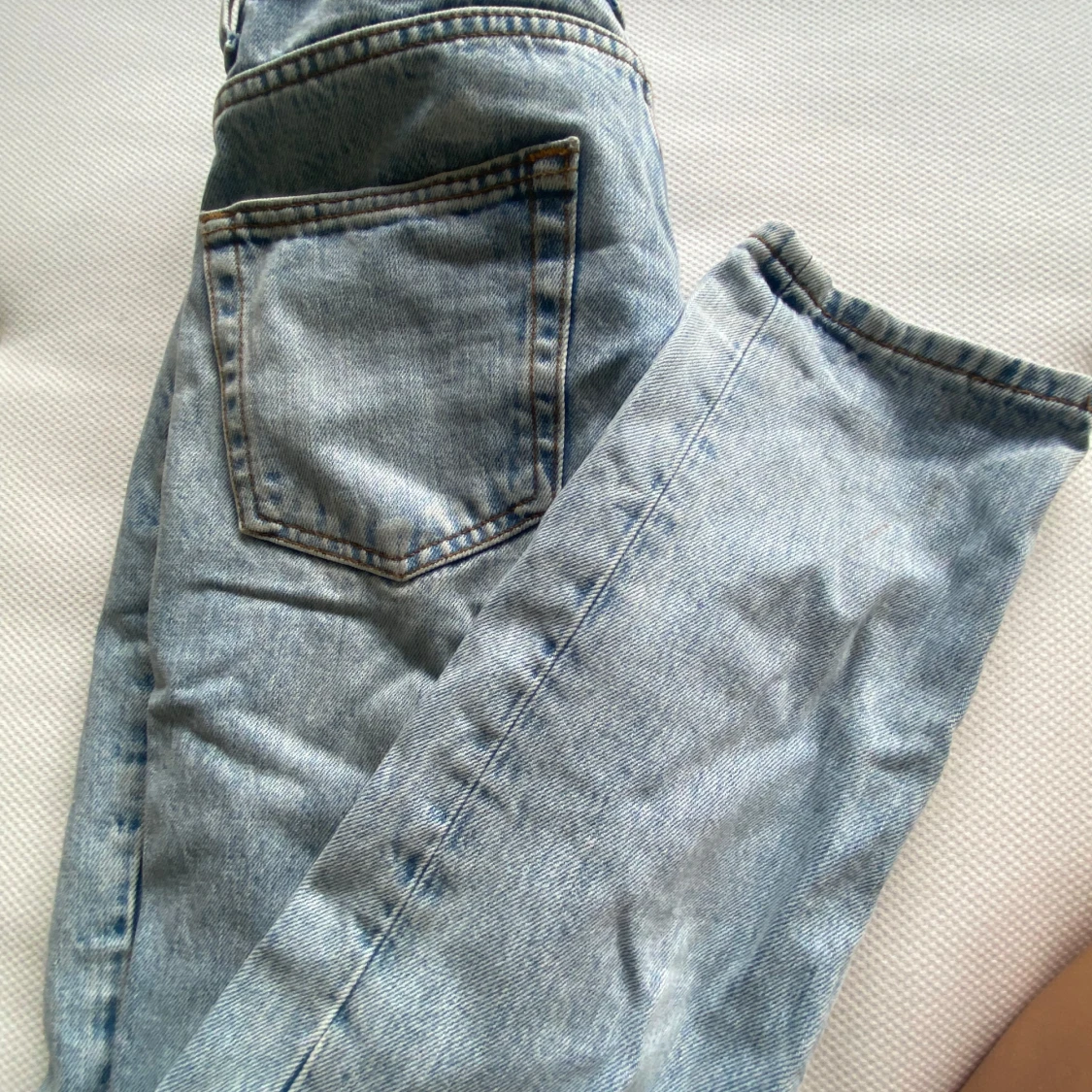 Ljusblå jeans från Woodbird - 1