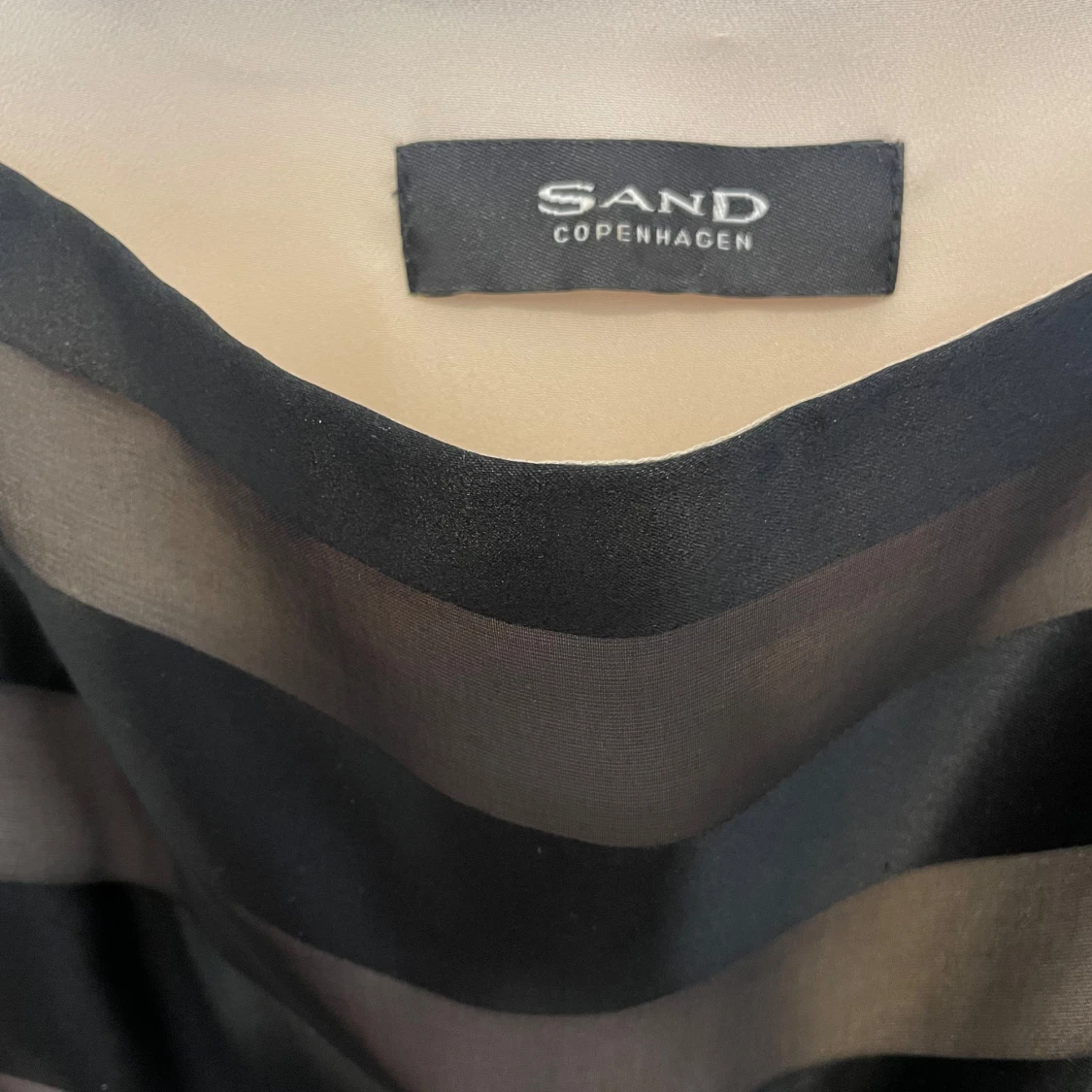 Vacker cocktailklänning från Sand Copenhagen - 2