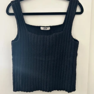 Svart stickat linne - Svart stickat linne i storlek s köpt på Zalando🌸