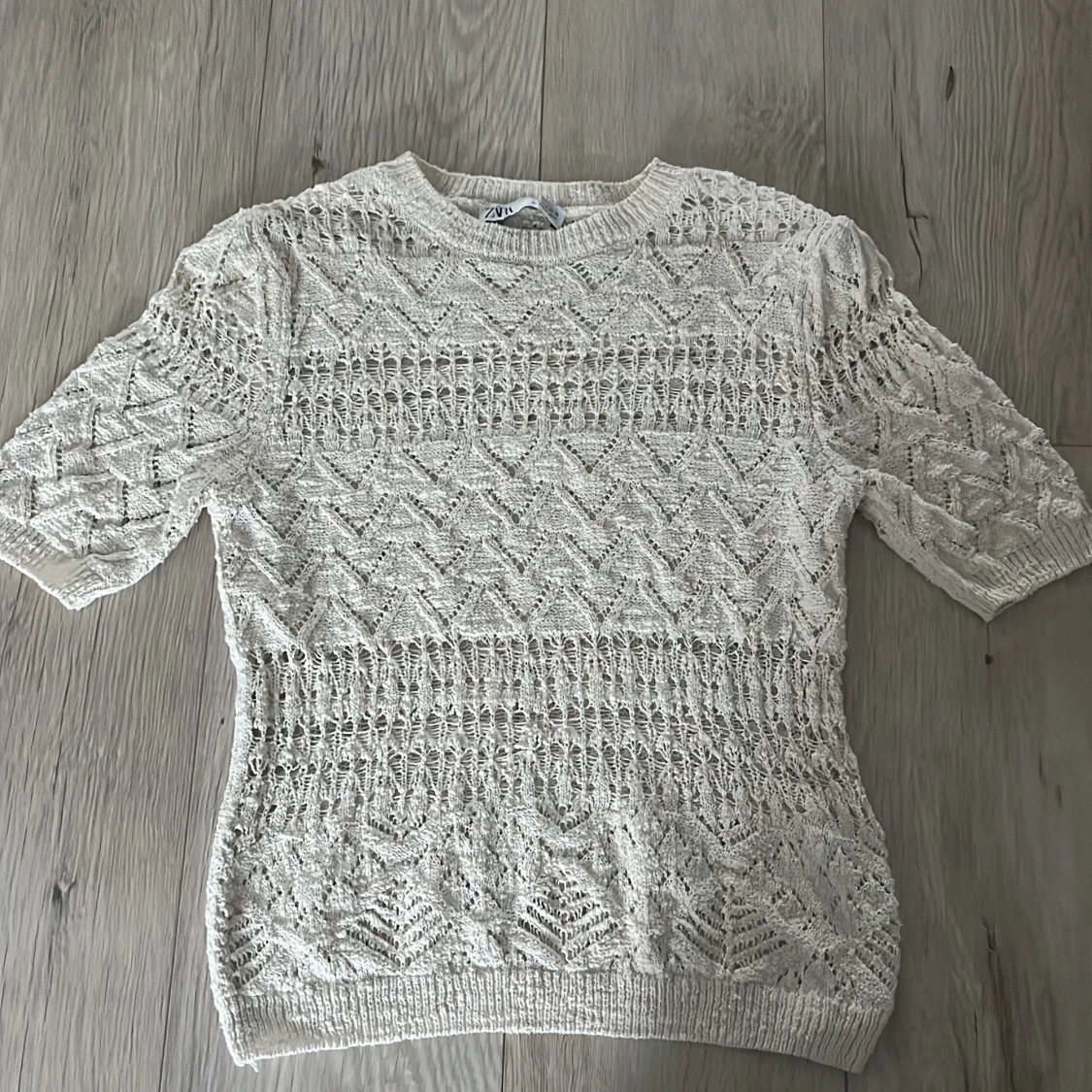 Vit stickad tröja från Zara