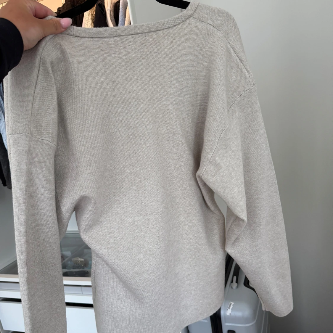 Knitted cardigan från Gina - 2