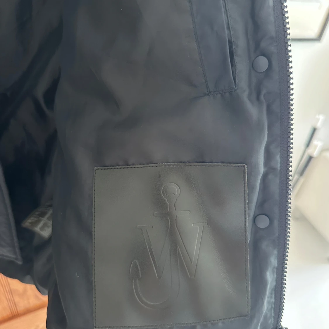 Mörkblå pufferjacka JW Anderson x Uniqlo - 2