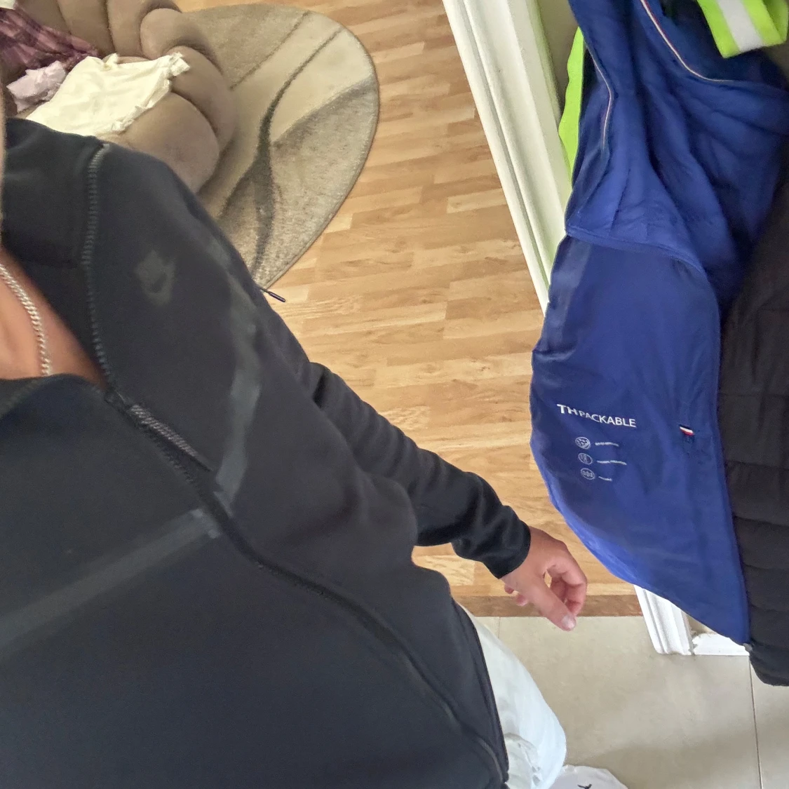 Svart Nike tech hoodie med dragkedja - 1