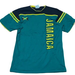 jamaica tröja - skojig tröja med jamaicanskt ursprung (på låtsas) riktig rastafari bombaclat känsla som utsöndras. rip rastanana