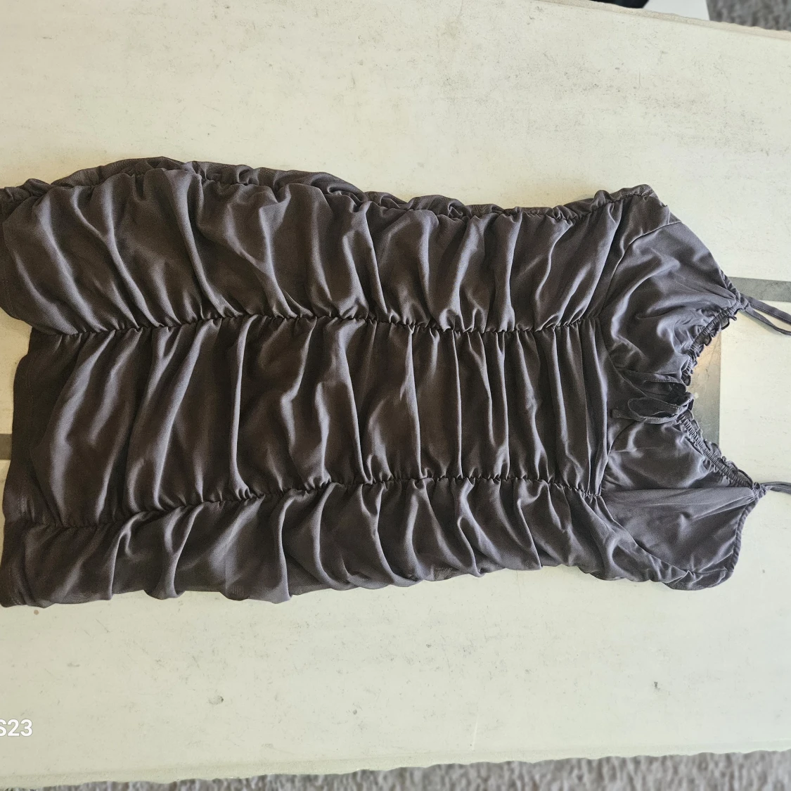 Brun ruched kortklänning från Divided