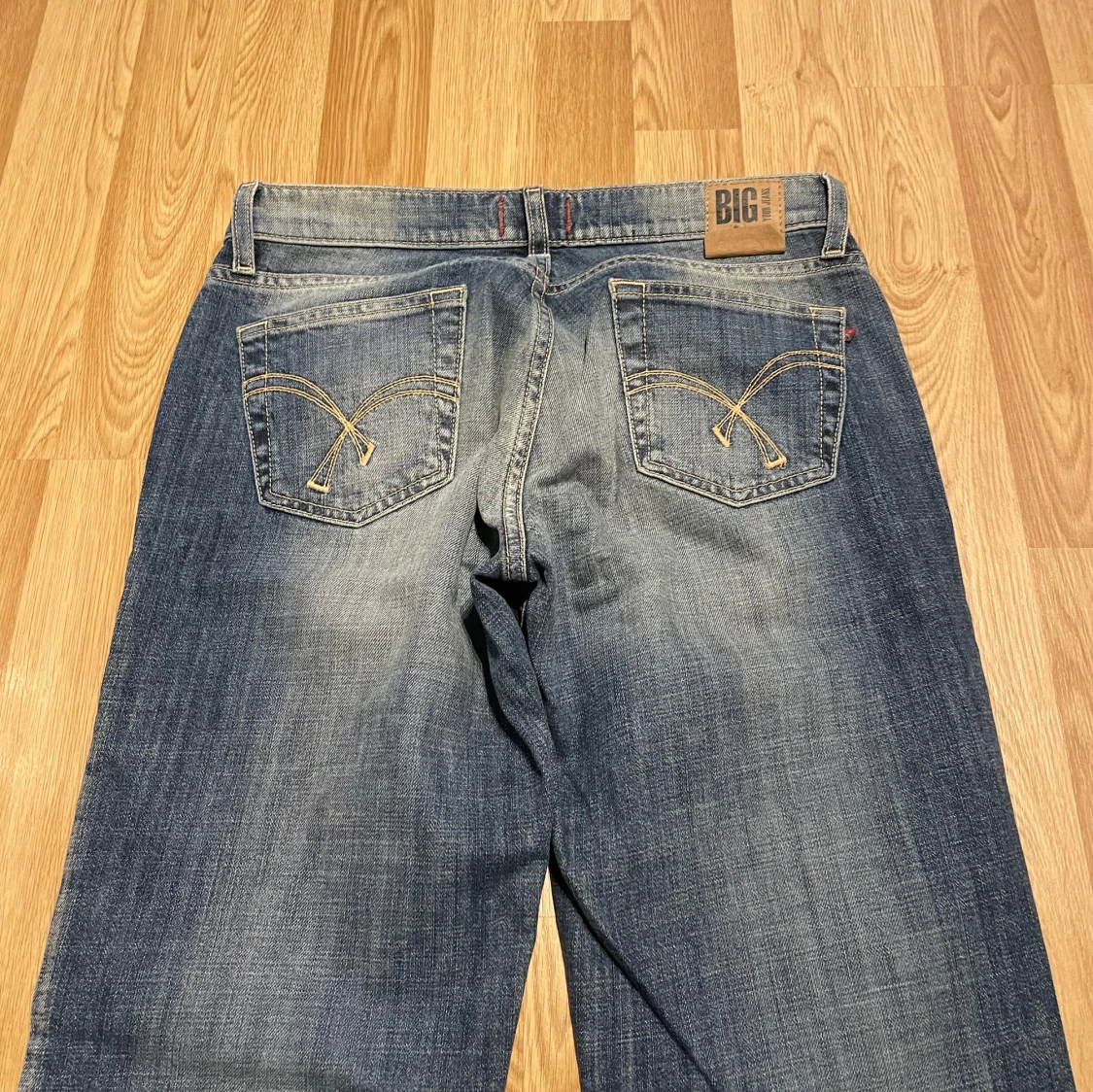 Lågmidjade bootcut jeans  - 2