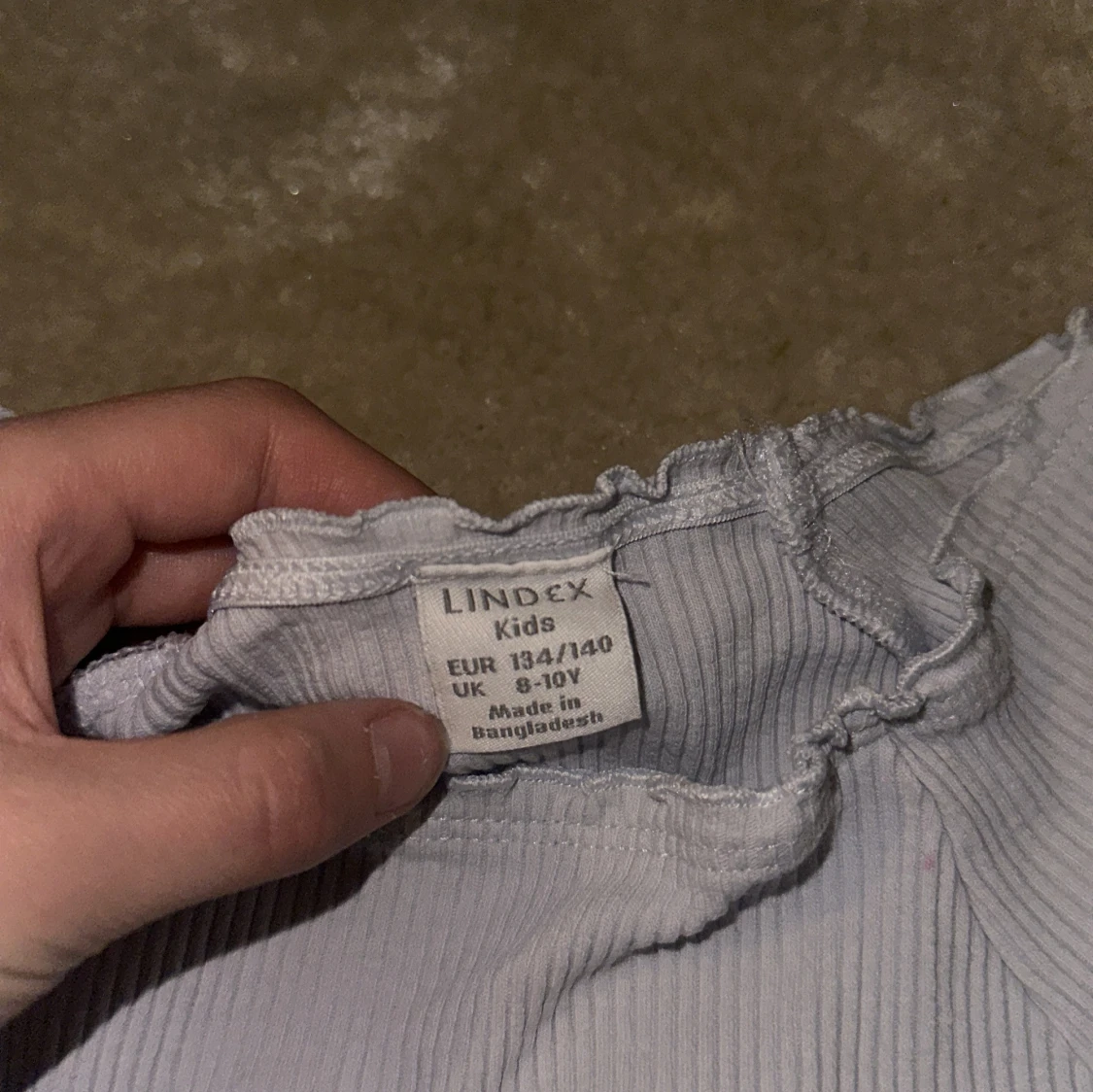 Ljusblå ribbad topp från Lindex - 3