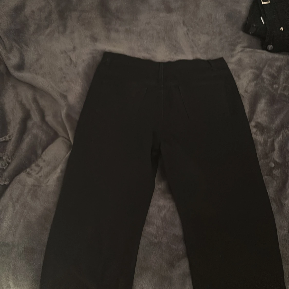 Svarta byxor från Revenge - 1