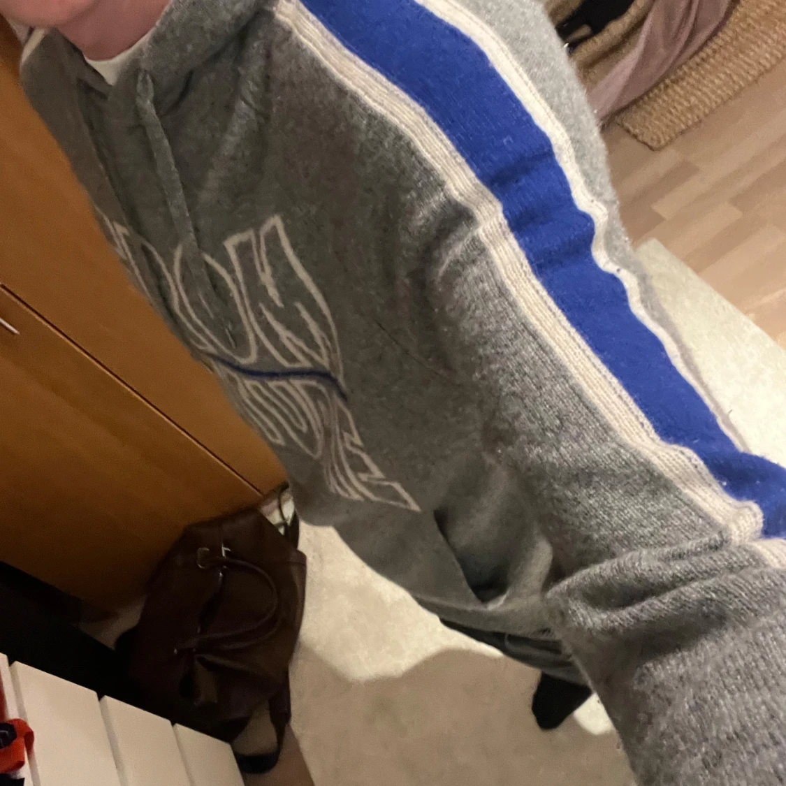 Cashmir hoodie från from future  - 2