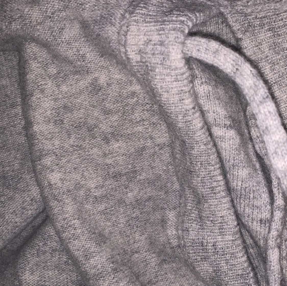 Grå merino/Cashmere hoodie - 2