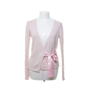 Omlottskofta - Söt rosa omlottskofta