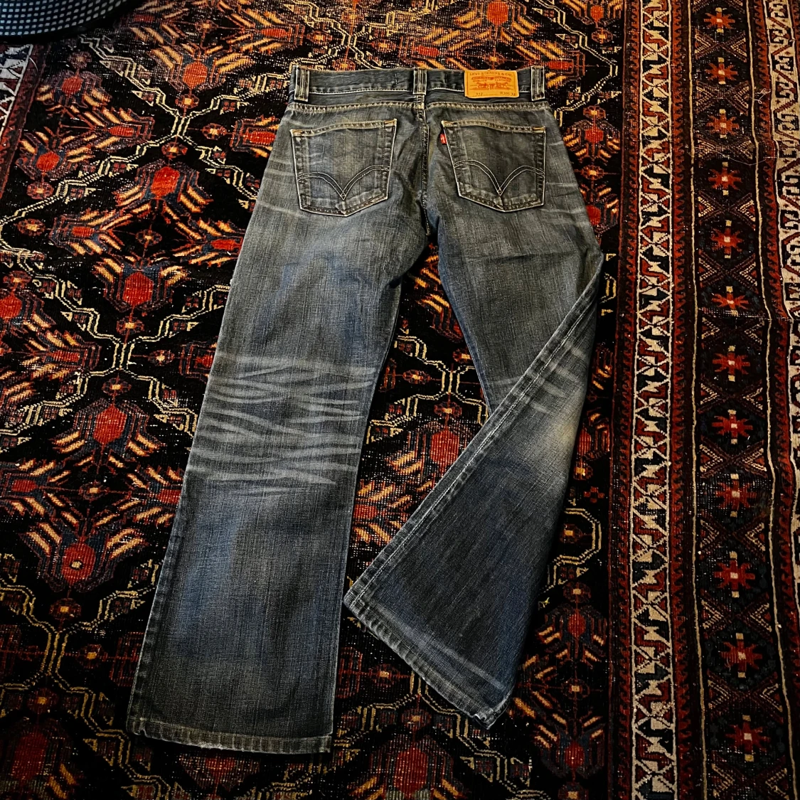 Gråblå bootcut från Levi's - 1