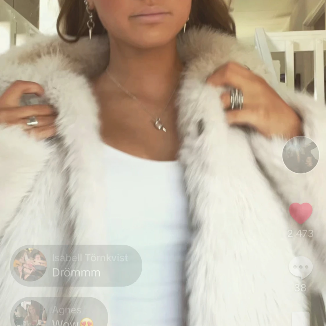 Vit pälsjacka - 2