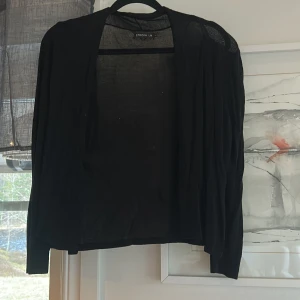 Kofta - Jättebra skick! Pris kan diskuteras!!