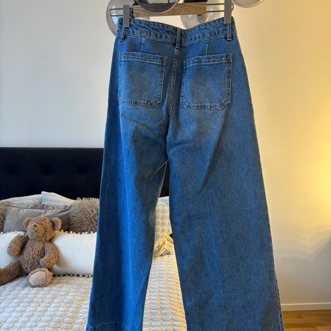 Blå wide jeans från H&M, strl 38 - 3