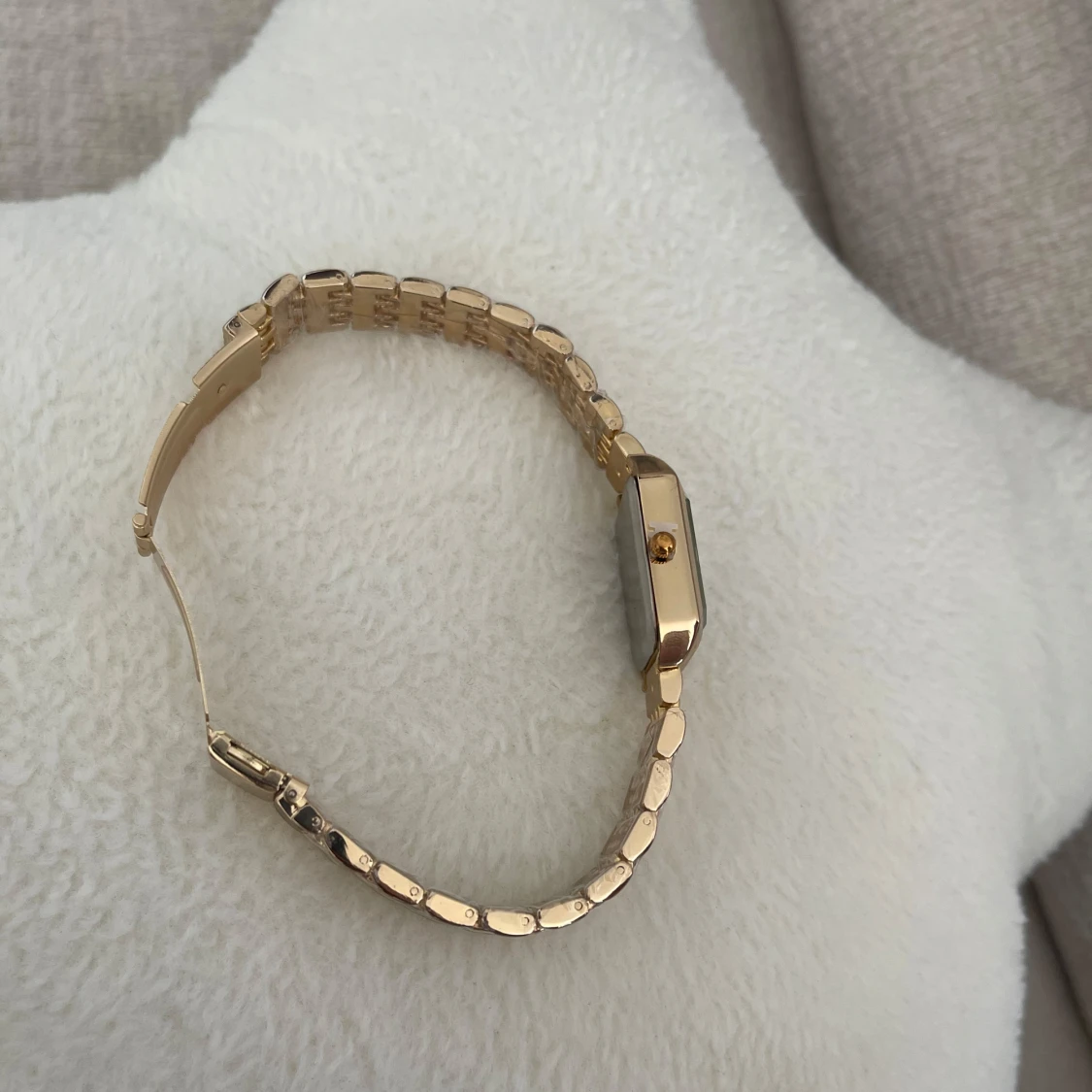 Guldig klocka med grön urtavla justerbar - 2