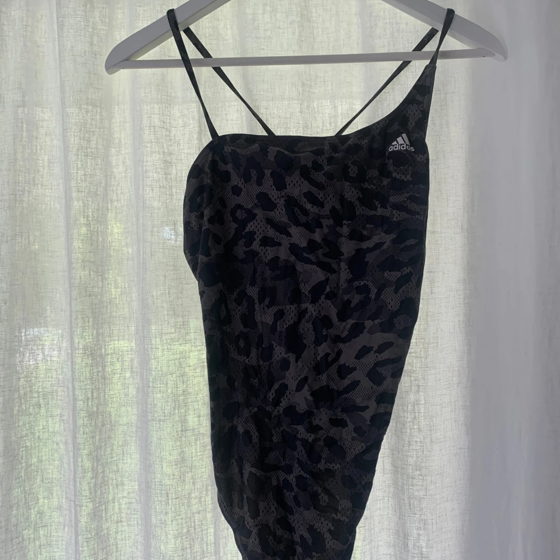 Svart leopardmönstrad baddräkt Adidas - 1