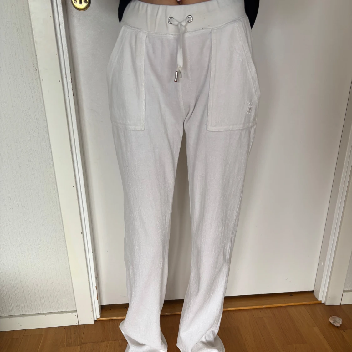 Vita mjukisbyxor Juicy Couture XS