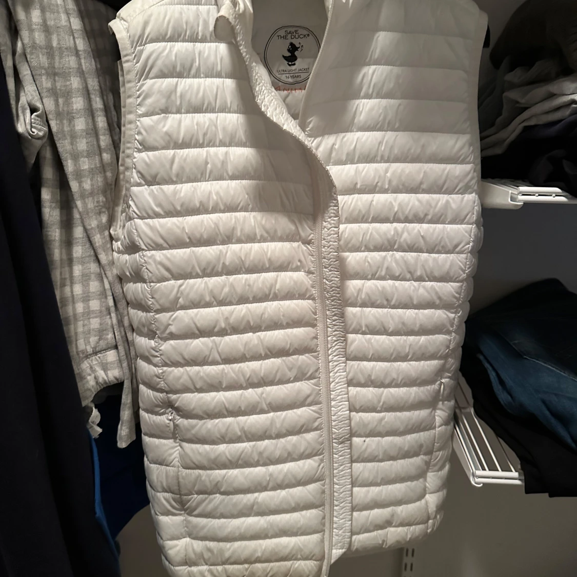 Vit dunväst från Save The Duck - 1