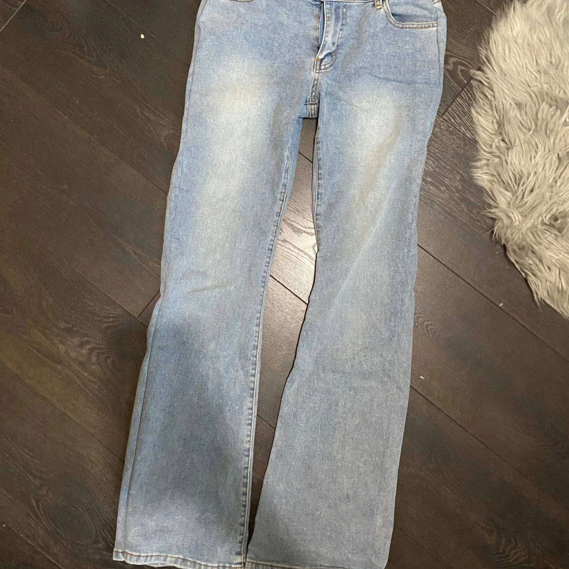 Lågmidjade bootcut jeans - 1
