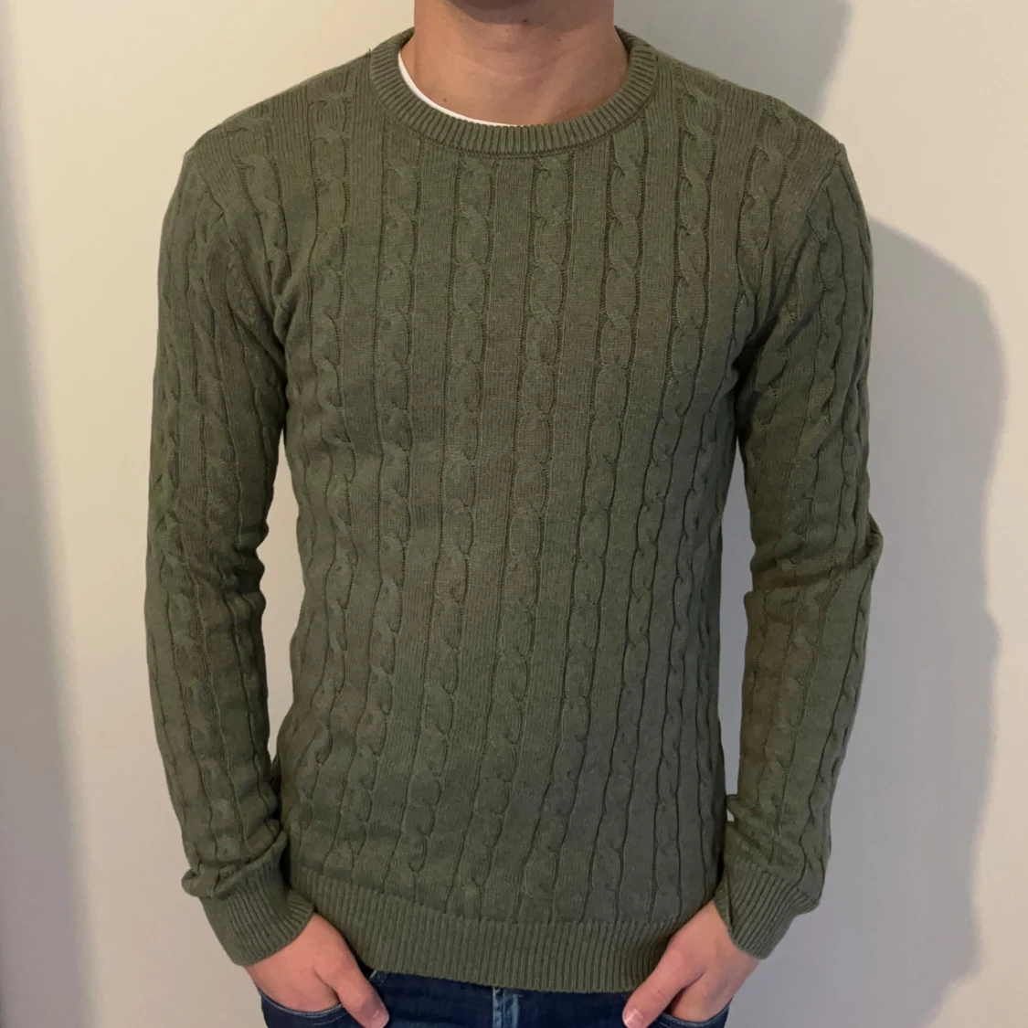 Kabelstickad John Henric Tröja